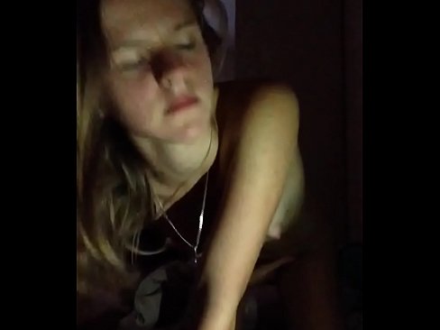 ❤️ Seorang gadis masturbasi dan mani muncrat ❤❌ Video seks di id.yourxxxvideos.ru ️❤